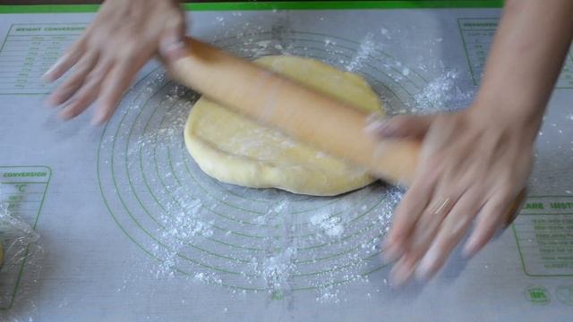 Пирог с грушами на сдобном дрожжевом тесте | Pear pie with yeast dough смотреть онлайн