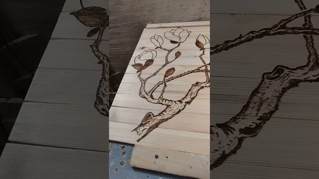 Панно на потолок "Ветка сакуры".Ручное выжигание. смотреть онлайн