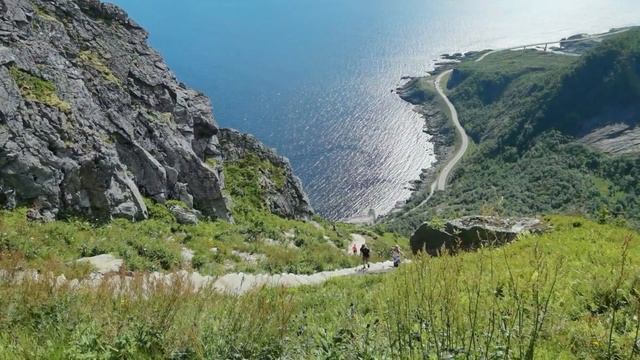 Magical Lofoten in Norway - Delpen, Reinebringen, Kvalvika Beach and Henningsvær смотреть онлайн