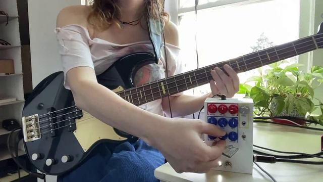 JHS Pedals Colour box V2 bass EQ demo смотреть онлайн