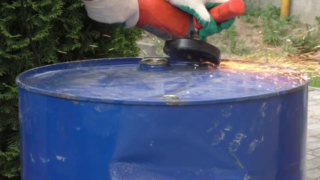 Вскрыть металлическую бочку Это просто!!! смотреть онлайн