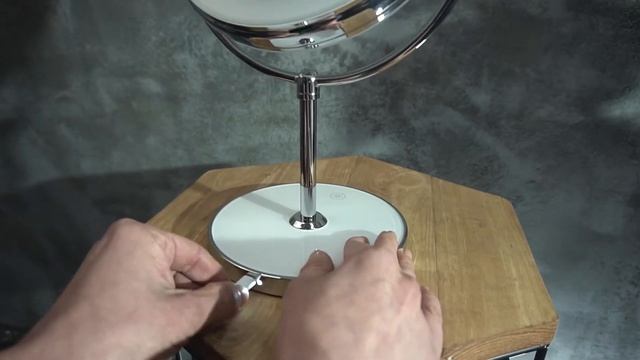 Настольное зеркало с подсветкой LUMO LEDY смотреть онлайн