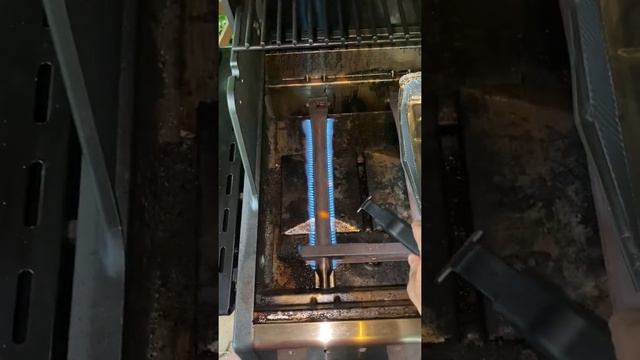 О гриле Broil King Crown 410 смотреть онлайн