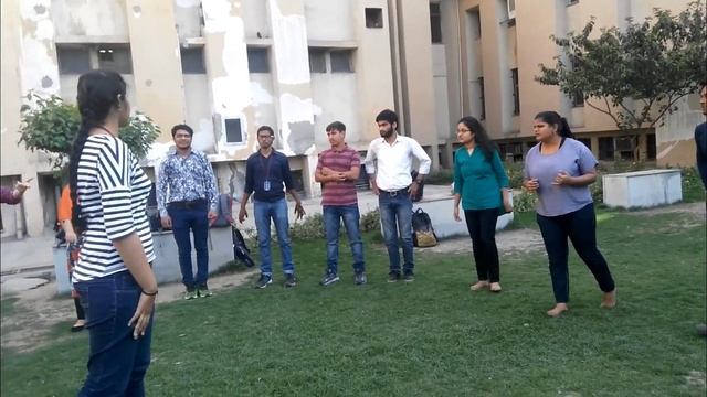 Best team building activity and game for students and employees -Jump in -Jump Out смотреть онлайн