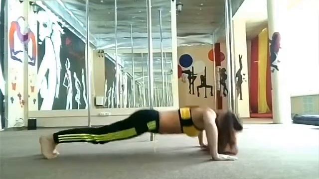 Pole Dance l Эстафета 22 по 22, отжимания 22 дня по 22 раза, chellendge смотреть онлайн