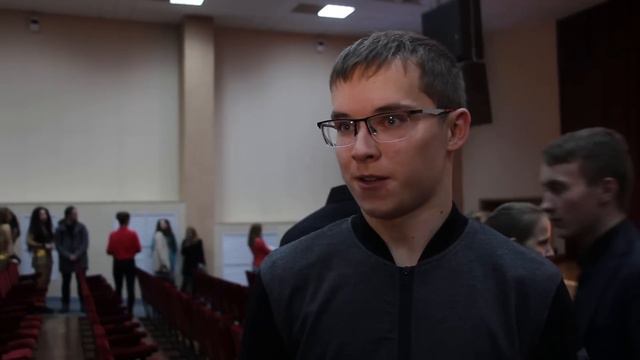 Смех на съемках или как продливается жизнь на работе. смотреть онлайн