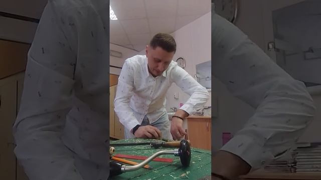Будем изготавливать простейший самодельный органайзер для сверл! смотреть онлайн