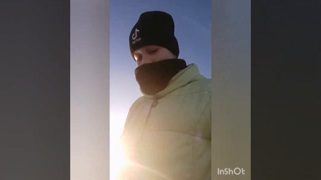 Гуляю на даче! "Разбила телефон или треснул чехол" 😳 смотреть онлайн