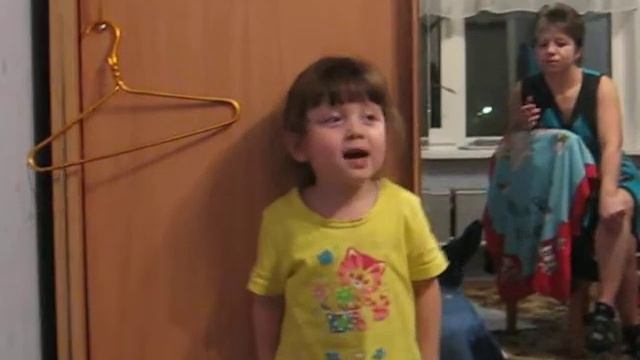 Рассказывает стих. Смешно :)) смотреть онлайн