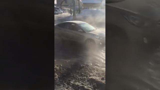 Прорыв трубы в Томске 2 смотреть онлайн