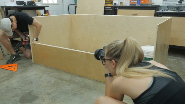 DIY Sofa Bed with Storage! смотреть онлайн