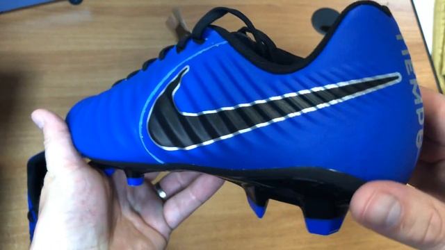 Nike Legend 7 Academy FG AH7242-400 смотреть онлайн
