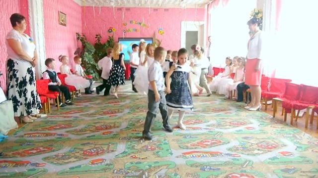 "Ты да я" танец на выпускном в старшей группе смотреть онлайн