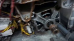 Как снять двигатель стиральной машины Электролюкс/Занусси. Видео №32
