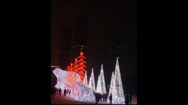 Потолок ледяной дверь скрипучая... смотреть онлайн