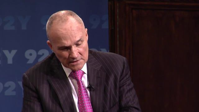 Ray Kelly Talks With Dan Abrams About Mass Shootings and Gun Control смотреть онлайн