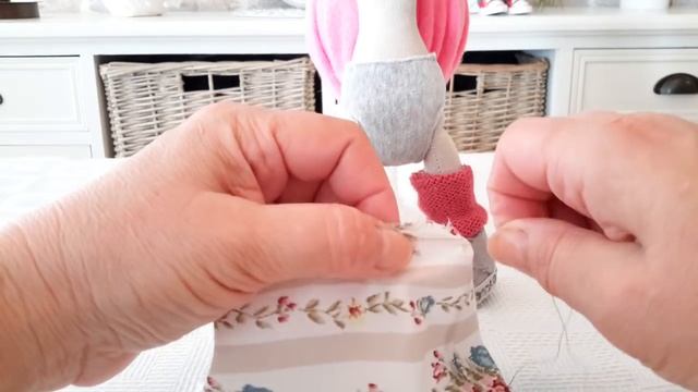 ШЬЕМ ИНТЕРЬЕРНУЮ ТЕКСТИЛЬНУЮ КУКЛУ 3 Я ЧАСТЬ....INTERIOR DOLL.. смотреть онлайн