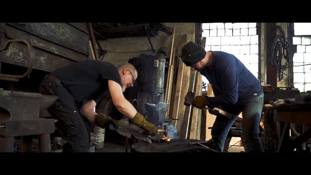 Проект творческой мастерской ARTMETALLAB Декоративное панно «Кузнечный Цвет» смотреть онлайн
