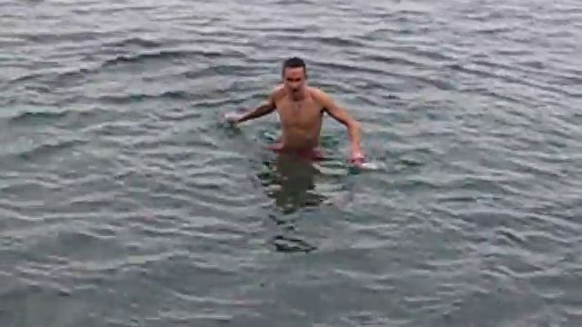 ЮРИК ЗИМНЕЕ КУПАНИЕ НА ХРЕЩЕНИЕ смотреть онлайн