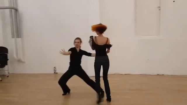 Анна-Мария Лопушанская - Дискофокс смотреть онлайн