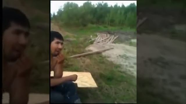 армян вытаскивает зуб у Кыргыза 18+ смотреть онлайн