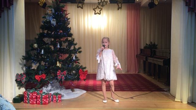 Тереханова Аврора-вальс снежинок смотреть онлайн