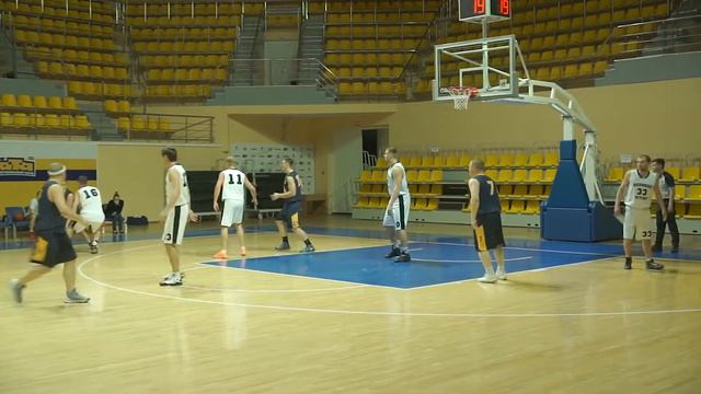 Великий Устюг - Луни Тьюнз 14.05.2015 смотреть онлайн