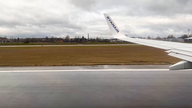 Takeoff from Vilnius Airport (VNO) 8/11/21 смотреть онлайн