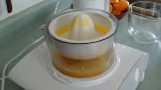 CITRUS JUICER.wmv смотреть онлайн