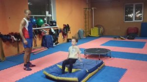 Как научиться делать САЛЬТО ВПЕРЁД!?