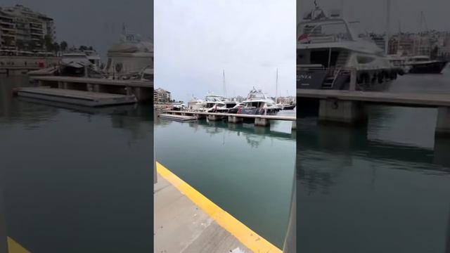 Walking tour in Greece. City Piraeus. Port . Прогулка по городу Пирей, Греция. смотреть онлайн