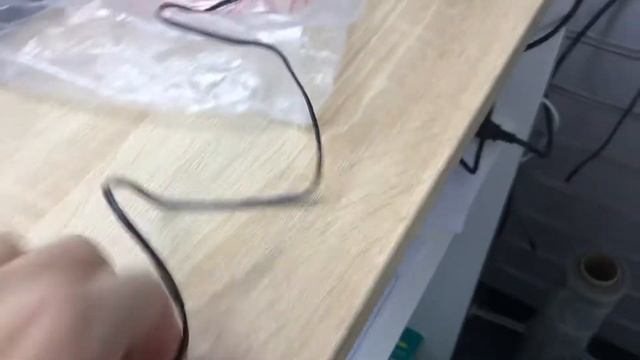 Робот пылесос Redmond RV-R350 смотреть онлайн