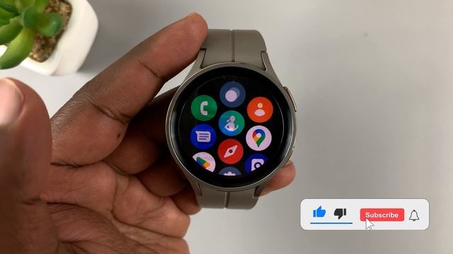Samsung Galaxy Watch 5 / 5 Pro: How To Close Apps смотреть онлайн