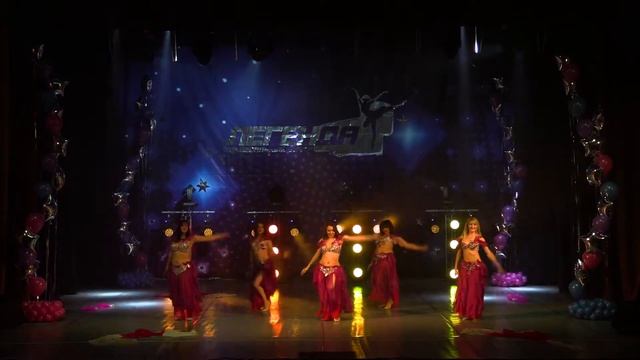 ТЦ ЛЕГЕНДА - Танец с веерами и вейлами «Пламя страсти» смотреть онлайн