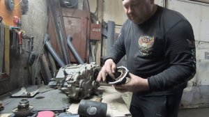 # РЕМОНТ  РАЗДАТКИ ПРАДО 90 .ЧАСТЬ ПЕРВАЯ . РАЗБОРКА