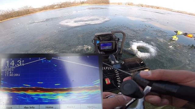 Ice Fishing with GULP ALIVE! (DOES IT REALLY WORK?) смотреть онлайн