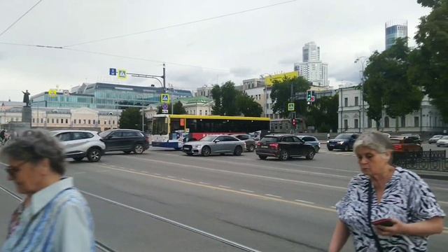 Екатеринбург. Еду НА МЕТРО к ПЛ. 1905 ГОДА? смотреть онлайн