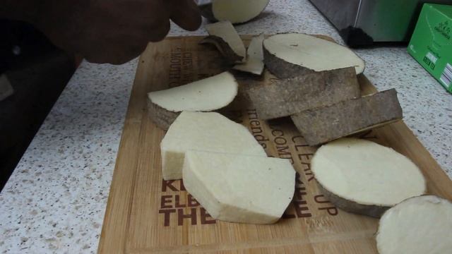 PUNA YAM AND MACKEREL FISH STEW | Nigerian Food Recipes смотреть онлайн