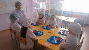 Эксперимент в подготовительной группе "Вода и ее свойства"