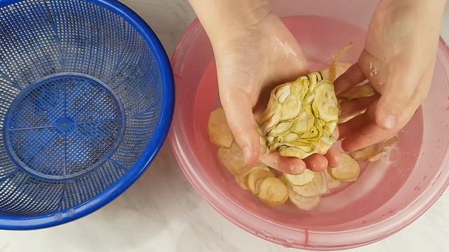 Корейская Закуска из Сушеных Кабачков Рецепт Korean Stir-fried Dried Squash Recipe 말린호박볶음 민들기 смотреть онлайн