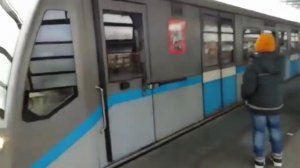 Посадки нет! 81740Русич прибывает на станцию метро «Бунинская аллея»