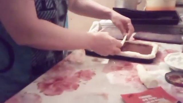 Пироги с мятой и лаймом