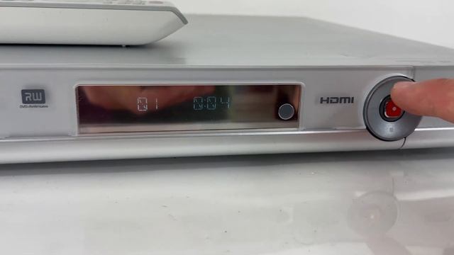 Phillips DVDR 3400/37 DVD Recorder Player w/ Remote - Cosmetic Condition смотреть онлайн