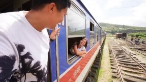 Best Train Ride in Sri Lanka (just don't make this mistake)