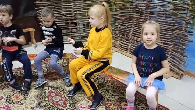 Осень, осень в гости просим- осенняя закличка смотреть онлайн