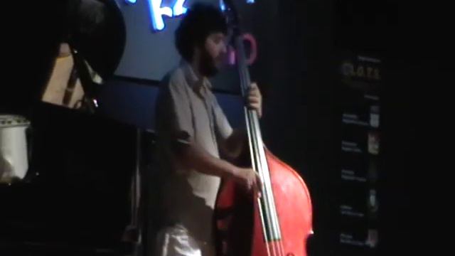 Aaron Goldberg Trio - All of me - смотреть онлайн