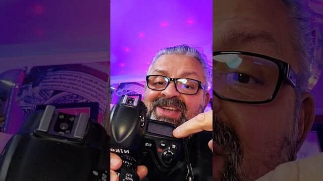 Nikon D3 Camera LCD Glass Repair Display Replacement Screen Cracked https://youtu.be/Fx9uRqVnPno смотреть онлайн