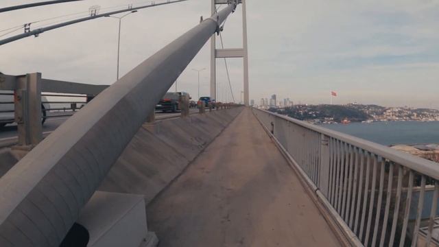 Walking The Bosphorus Bridge From Asia To Europe смотреть онлайн