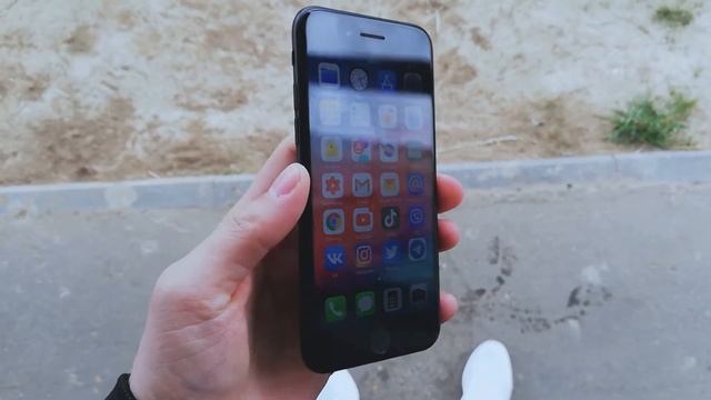 iPhone 7 или iPhone 8. Что выбрать в 2020? смотреть онлайн