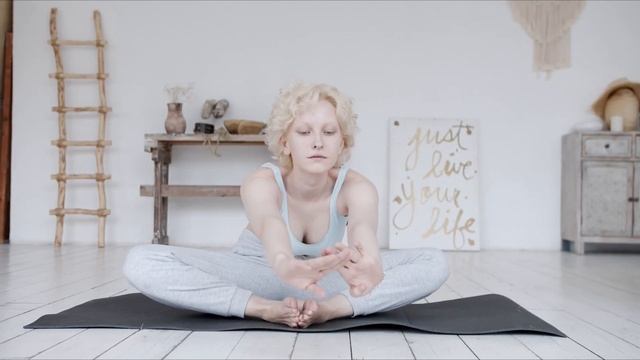 КАК БОЛЬШЕ СПАТЬ И ОТДЫХАТЬ | Простые и эффективные способы получить больше отдыха и сна смотреть онлайн